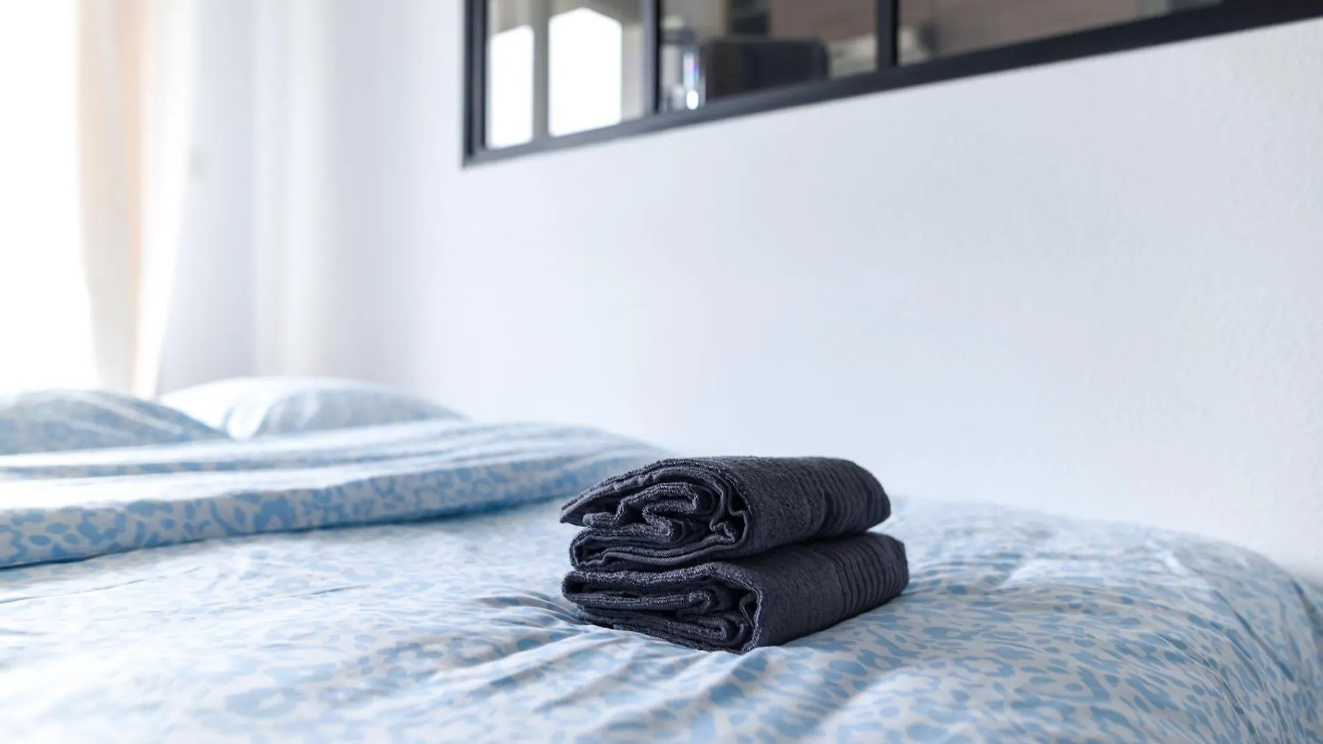 Chic T2 Avec Balcon Et Parking - Zenith, Hippodrome Apartment Toulouse France